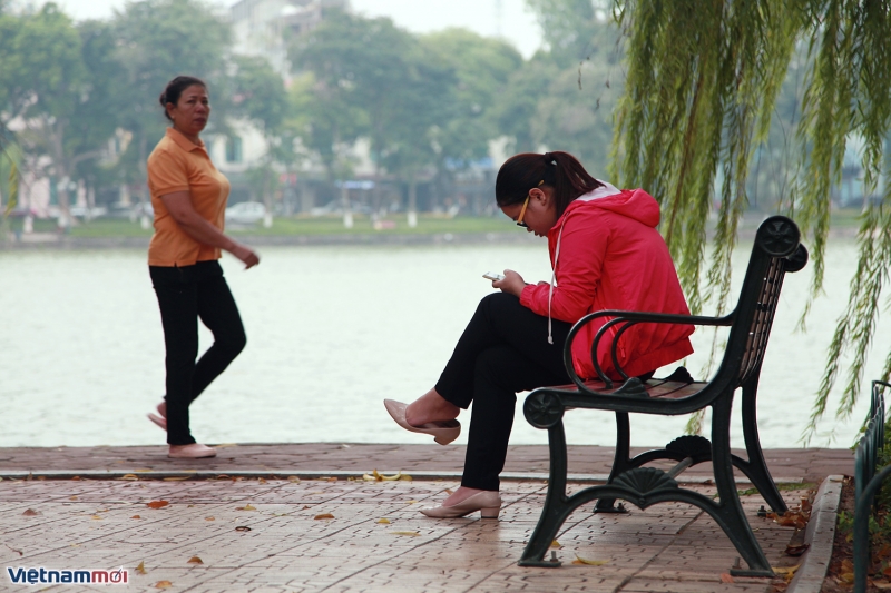 nguoi dan ha noi don dot khong khi lanh dau thu