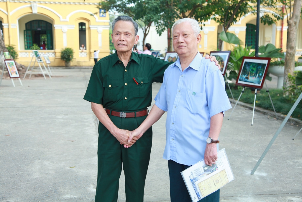 thay tro truong chu van an boi hoi tu hoi nhan ngay nha giao viet nam