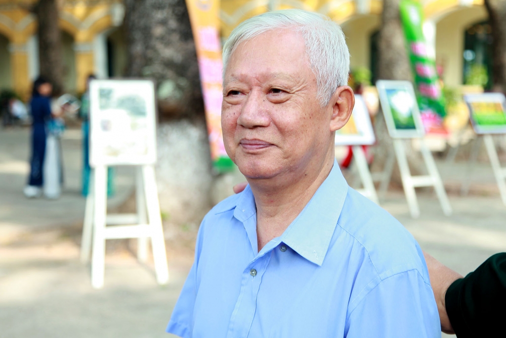 thay tro truong chu van an boi hoi tu hoi nhan ngay nha giao viet nam