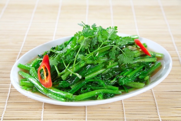 lam the nao de giu lai duoc luong vitamin bo duong khi che bien rau xanh