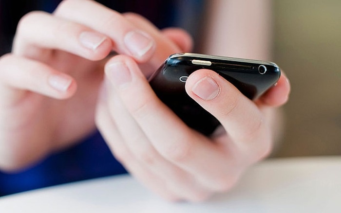 Phụ thuộc vào smartphone: Bạn cô đơn và có nguy cơ mắc nhiều bệnh phu thuoc vao smartphone ban co don va co nguy co mac nhieu benh