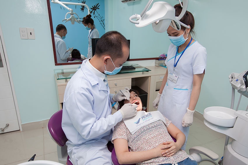 vi sao truoc khi mang thai phu nu can den gap nha si