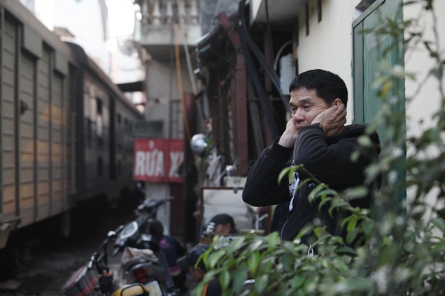 lam sao thoat khoi o nhiem tieng on
