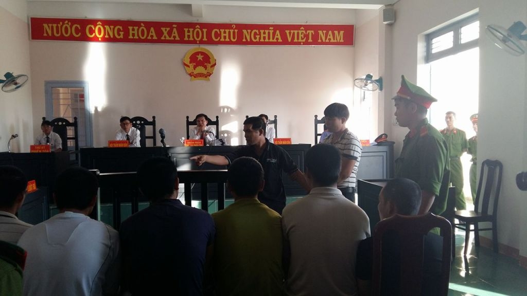 tam hoan xet xu vu nhan vien cong ty long son danh nguoi