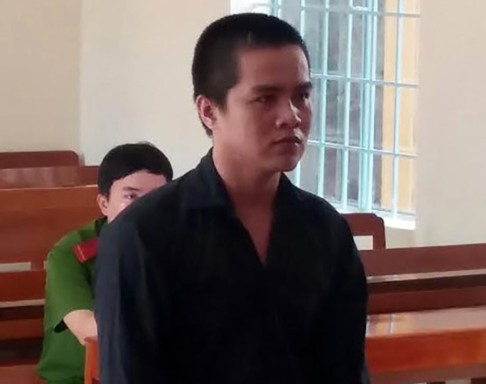 vinh long cam dao lam dinh mau hu doa cong an