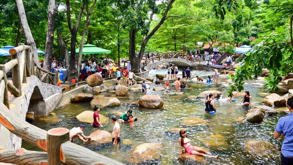 diem vui choi ly tuong gan sai gon ngay 2011