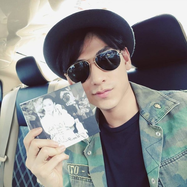 khoanh khac dep my tam nung ma isaac trong hau truong show dien cuoi nam