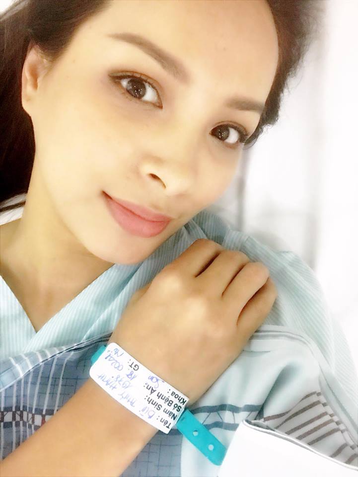 dong dao nghe si viet dong vien thuy hanh sau ca phau thuat cat tu cung