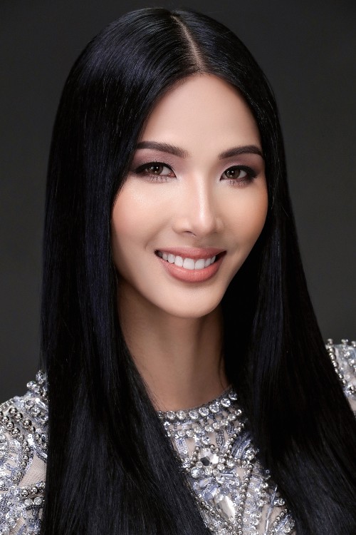 khong phai hoang thuy hay mau thuy btc chon le thi thu trang lam hoa hau gia dinh
