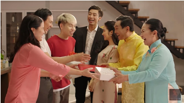 cuoc dua mv tet ra mat trong thang 1 ai se la nguoi can dich