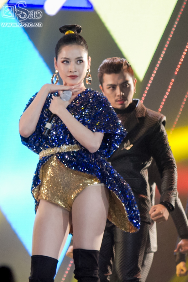 hat live chenh pho chi pu van gianh giai ca si dot pha cua nam
