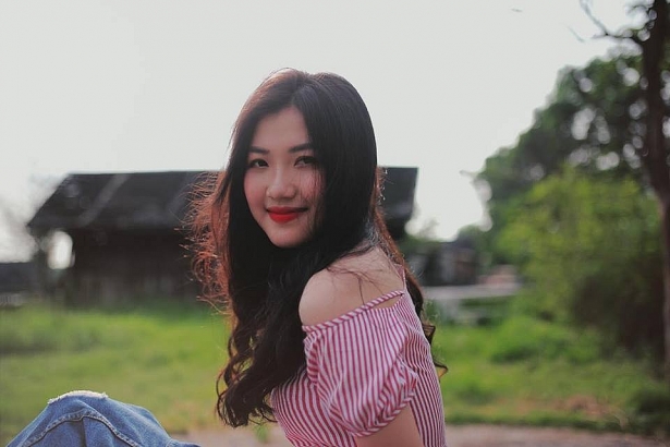 nhung co gai trong thanh pho nhan sac doi thuc cua 4 dien vien chinh