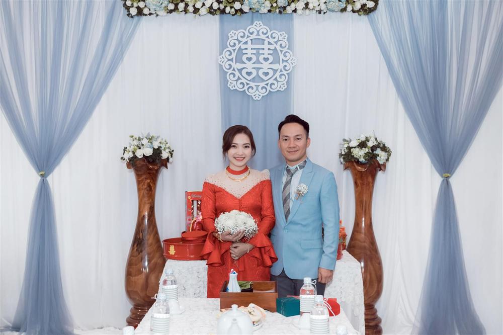 than con chay can doi the ma vua lay vo tien dat da bi phuong thanh trach moc cuoi xong quen toi luon