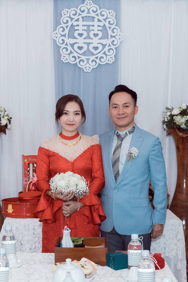 than con chay can doi the ma vua lay vo tien dat da bi phuong thanh trach moc cuoi xong quen toi luon