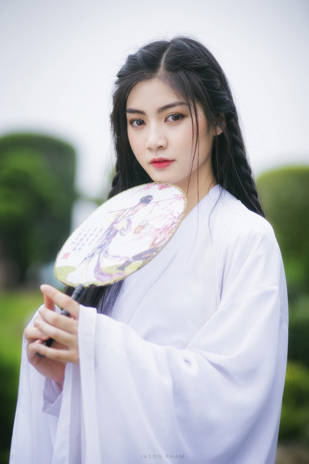 miss teen nam phuong khoe ve dep ngot ngao trong bo anh co trang