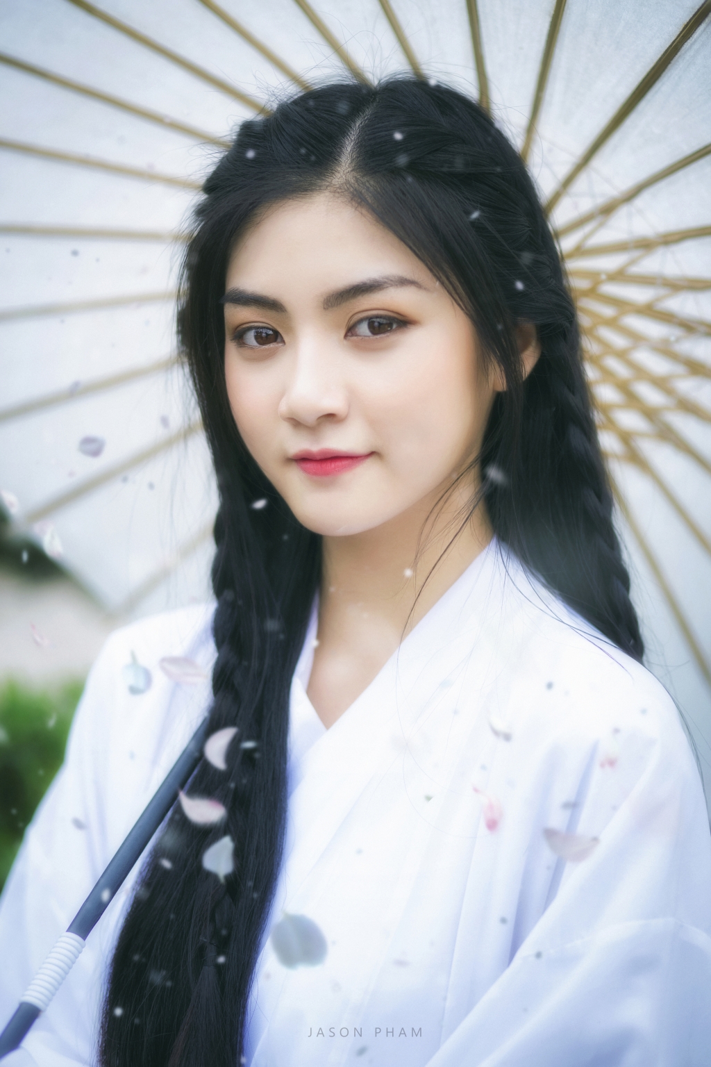 miss teen nam phuong khoe ve dep ngot ngao trong bo anh co trang