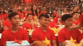 vi sao tam 9 duoc de cu album cua nam o giai cong hien