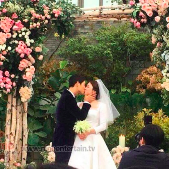 hanh trinh 100 ngay ve chung nha day ngot ngao cua song joong ki va song hye kyo