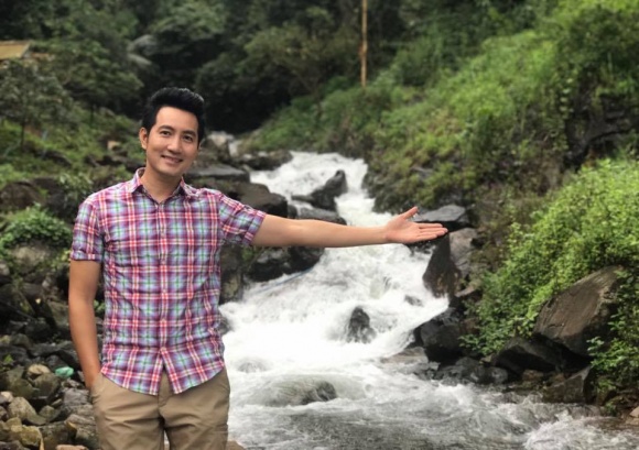 dep trai hat hay nhung lien tuc bi da cuoc song cua nguyen phi hung o tuoi 40 ra sao