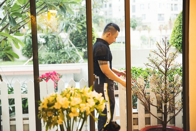 cuoc song sanh chanh trong can ho 10 ty cua ong bau vu khac tiep