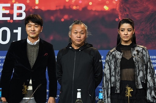 khan gia bo ve vi phim moi cua kim ki duk ghe ron