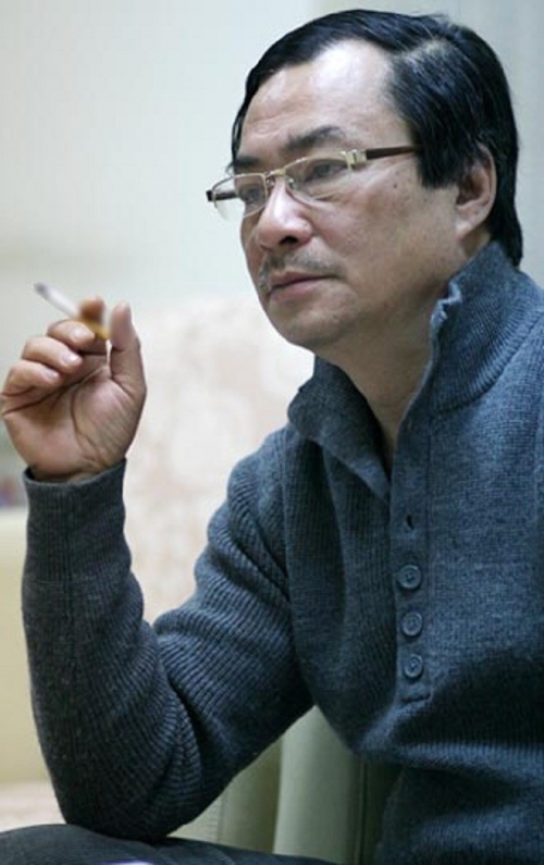 nsnd khai hung cha de cua tao quan da 15 nam hinh tuong co dau co bi phan ung dau
