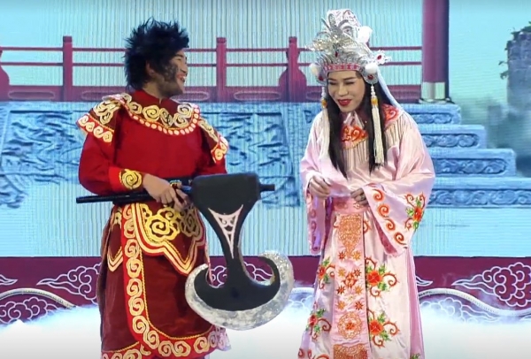 nsnd khai hung cha de cua tao quan da 15 nam hinh tuong co dau co bi phan ung dau