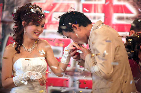 ba lan ket hon cung nhung loi co canh cua hiep ga
