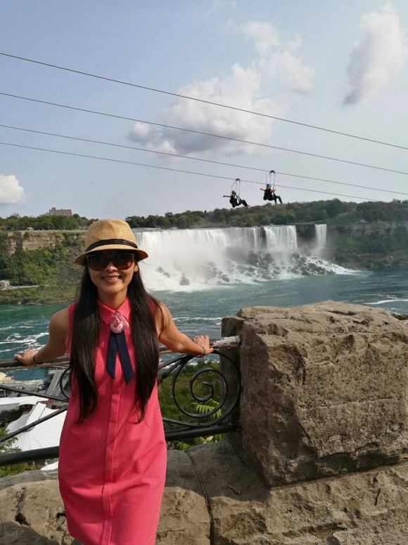 cuoc song cua dien vien xuan thuy co gai xau xi ra sao gan 4 nam ket hon voi chong tay