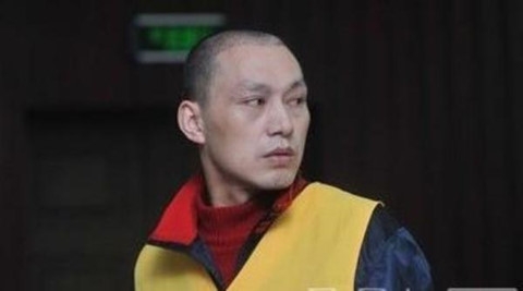 truoc chau viet cuong nhung ca si nay cung vuong vong lao ly vi lien quan den chet nguoi