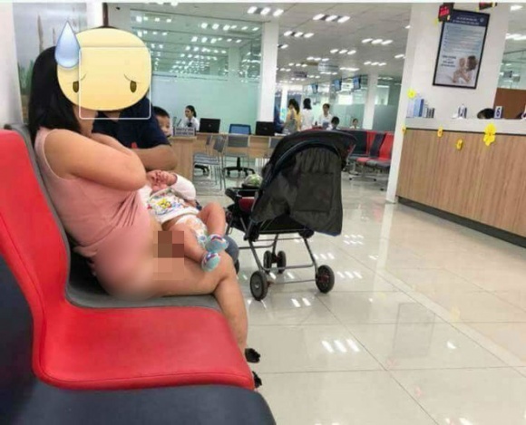 ha anh anh thu phan doi hanh dong ven vay kem y tu khi cho con bu o noi cong cong
