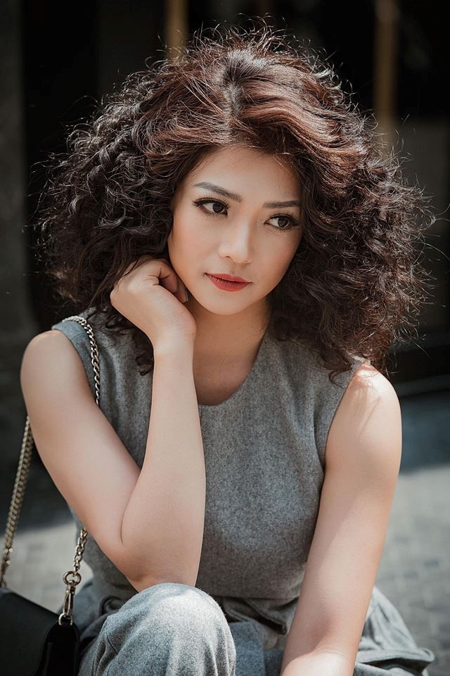 kieu anh tung co dien vien kiem ma mi ru toi di khach