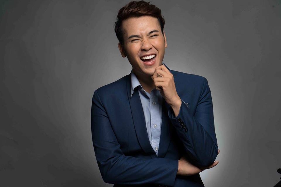 le minh ngoc troi sinh mot cap run den te chan tham chi khi nhin nhac si huy tuan con xem quen loi