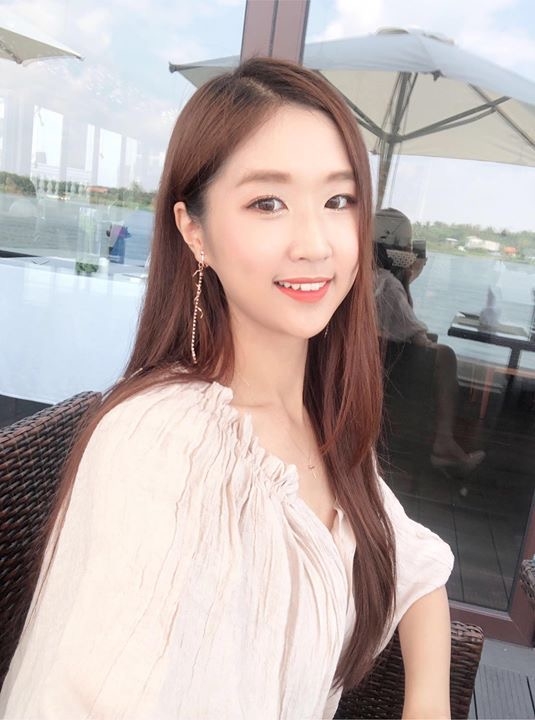 shin jin ju giai dieu chung doi va hanh trinh ghi dau an trong long khan gia viet
