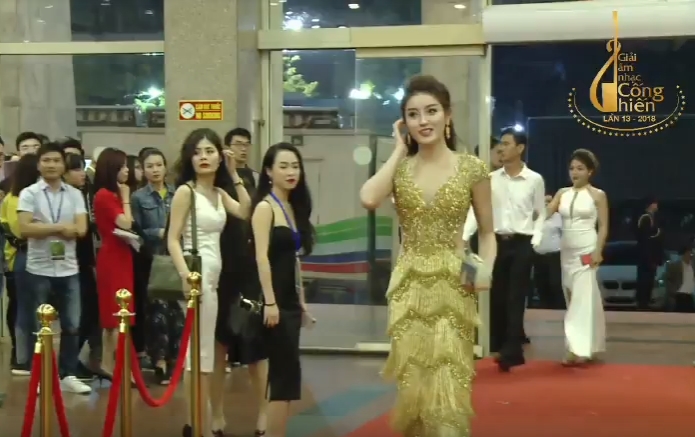 truc tiep le trao giai cong hien 2018 nhom ngot duong cam va my tam xuat sac gianh cu dup