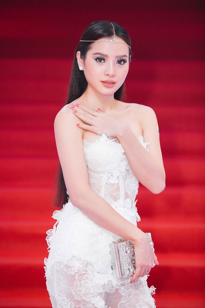 my nhan viet gay soc khi cong khai minh la nguoi thu ba