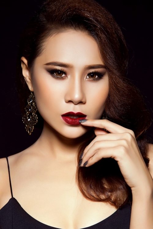 Cùng 'cảnh ngộ' như Nhã Phương, đây là cách dàn sao nữ 'xử đẹp' người tình đào hoa cung canh ngo nhu nha phuong day la cach dan sao nu xu dep nguoi tinh dao hoa
