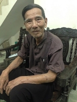 nsut tran hanh ban giay mu bao hiem muu sinh o tuoi 89