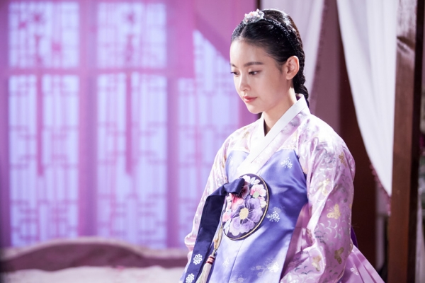 danh cho nhung ai chua biet ve oh yeon seo ban gai vua cong khai cua kim bum
