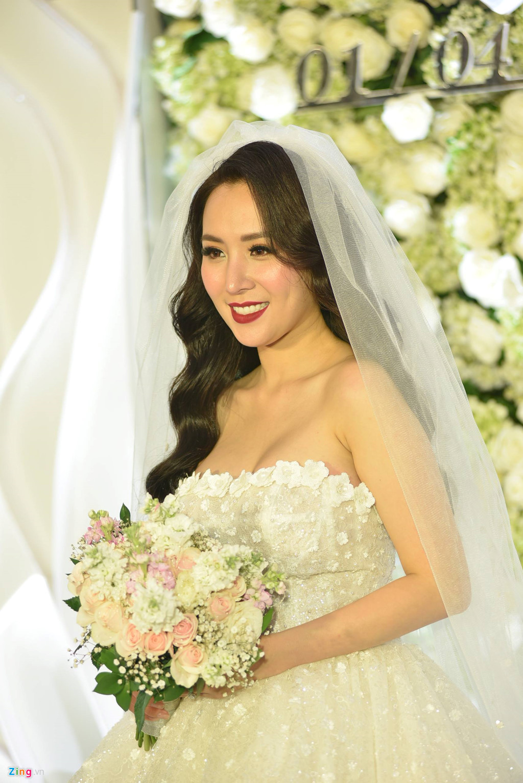 tiec cuoi lang man cua khac viet va vo dj