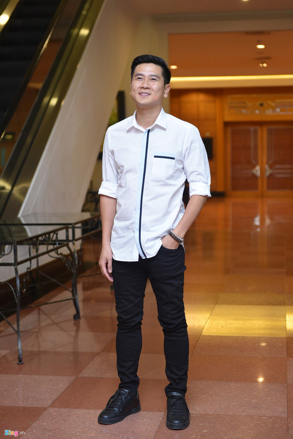 tiec cuoi lang man cua khac viet va vo dj