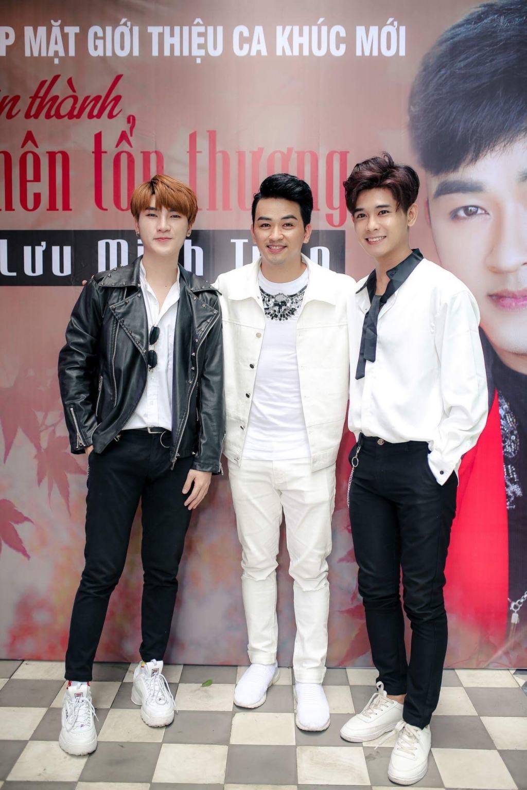 minh tuan a that tinh vi dien vien viet trinh trong mv moi