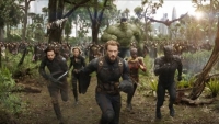 dien anh han trung tim cach chan con loc avengers infinity war