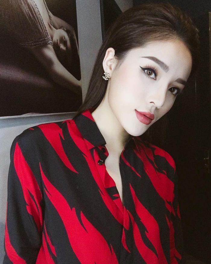 bat gap ky duyen di mua sach day cach cham soc tre nghi an hoa hau sap lay chong