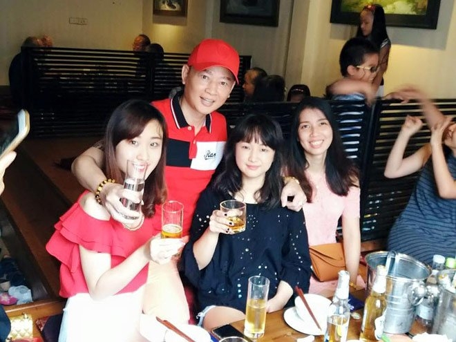 dien vien chuyen vai ac ke chuyen tinh voi vo thu 3 kem 17 tuoi