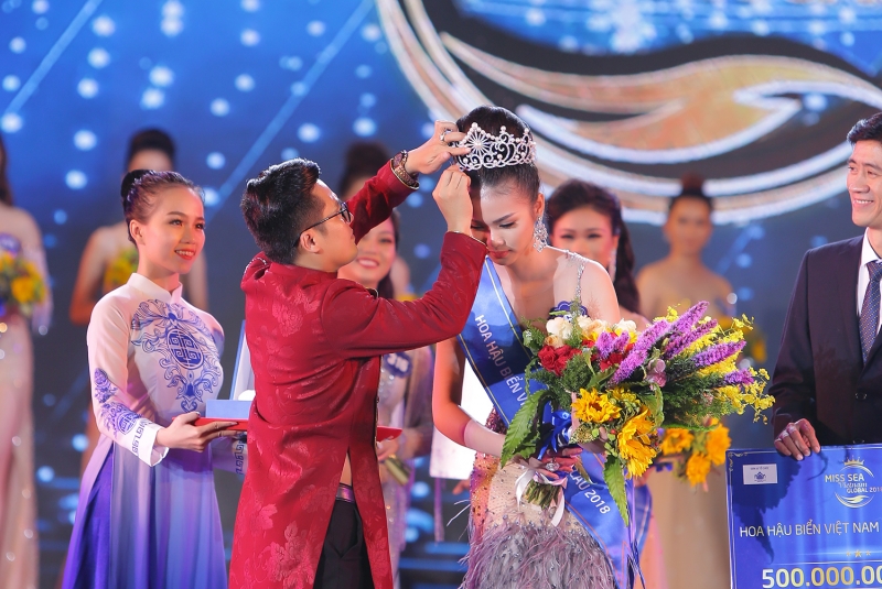 tan hoa hau bien toan cau 2018 khong nho het ten 12 huyen dao viet nam