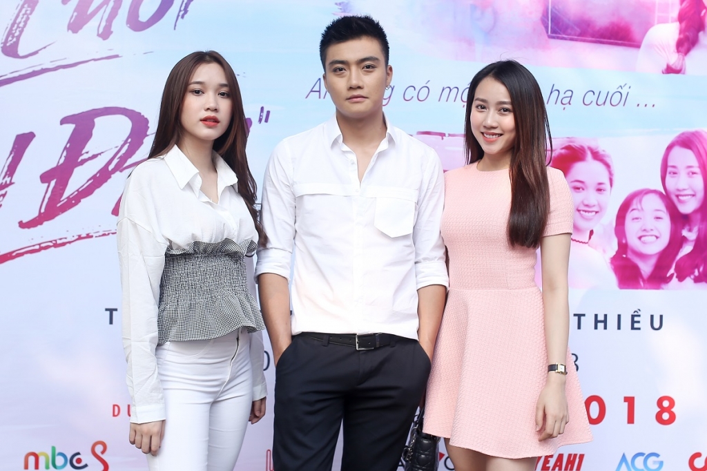 gia linh ke lai noi am anh kinh hoang khi dong canh doa ma trong phim ha cuoi tinh dau
