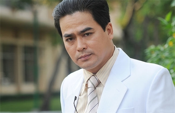 loat sao viet tung phai khon don huy show nhap vien vi benh thuy dau