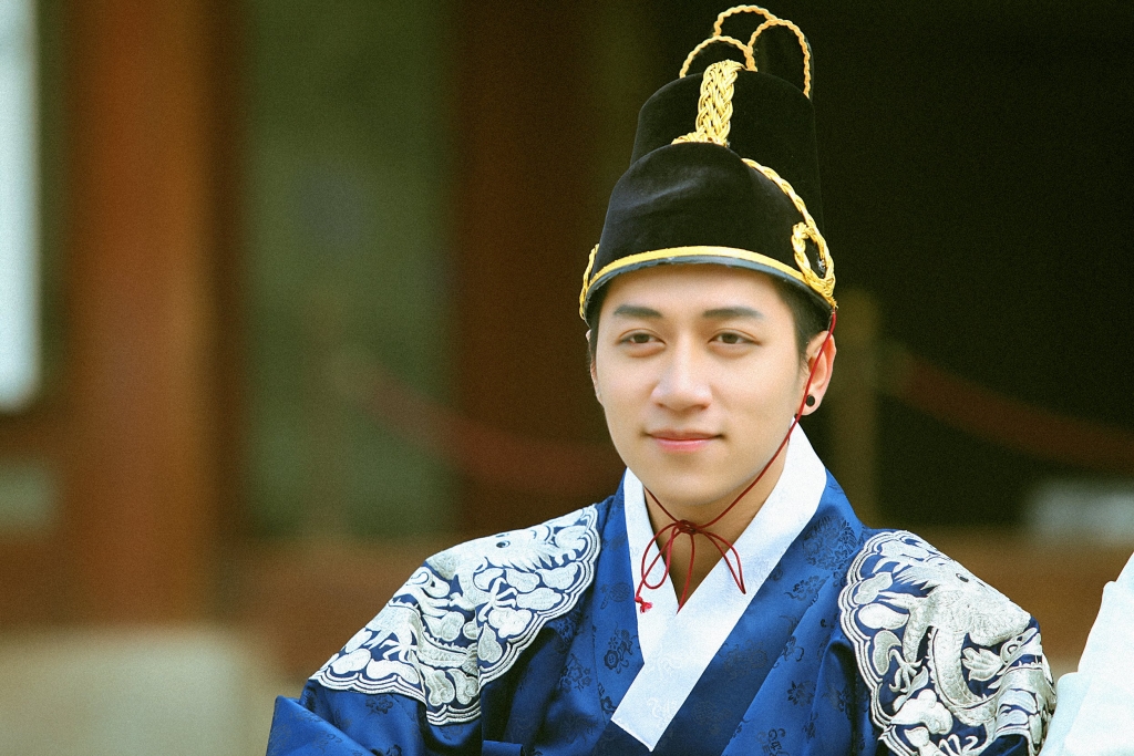 he lo nhung khoanh khac ngot ngao tai han quoc cua cap doi duy ngoc annie giai dieu chung doi