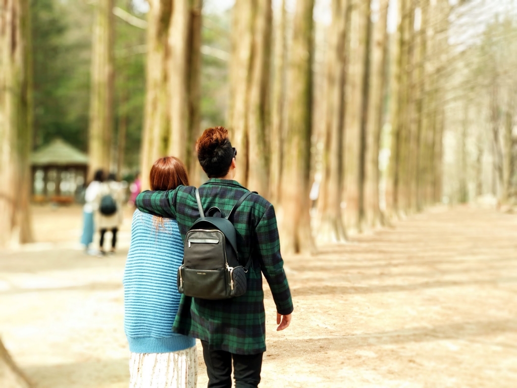 he lo nhung khoanh khac ngot ngao tai han quoc cua cap doi duy ngoc annie giai dieu chung doi